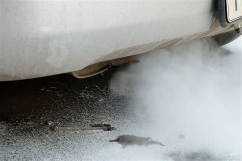 is it safe to drive with exhaust leak|IS IT OK/SAFE TO DRIVE MY CAR WITH AN EXHAUST LEAK。